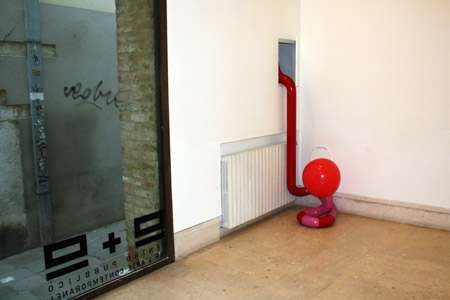 Lost in Communication in A+A Gallery in Venice, exhibition view